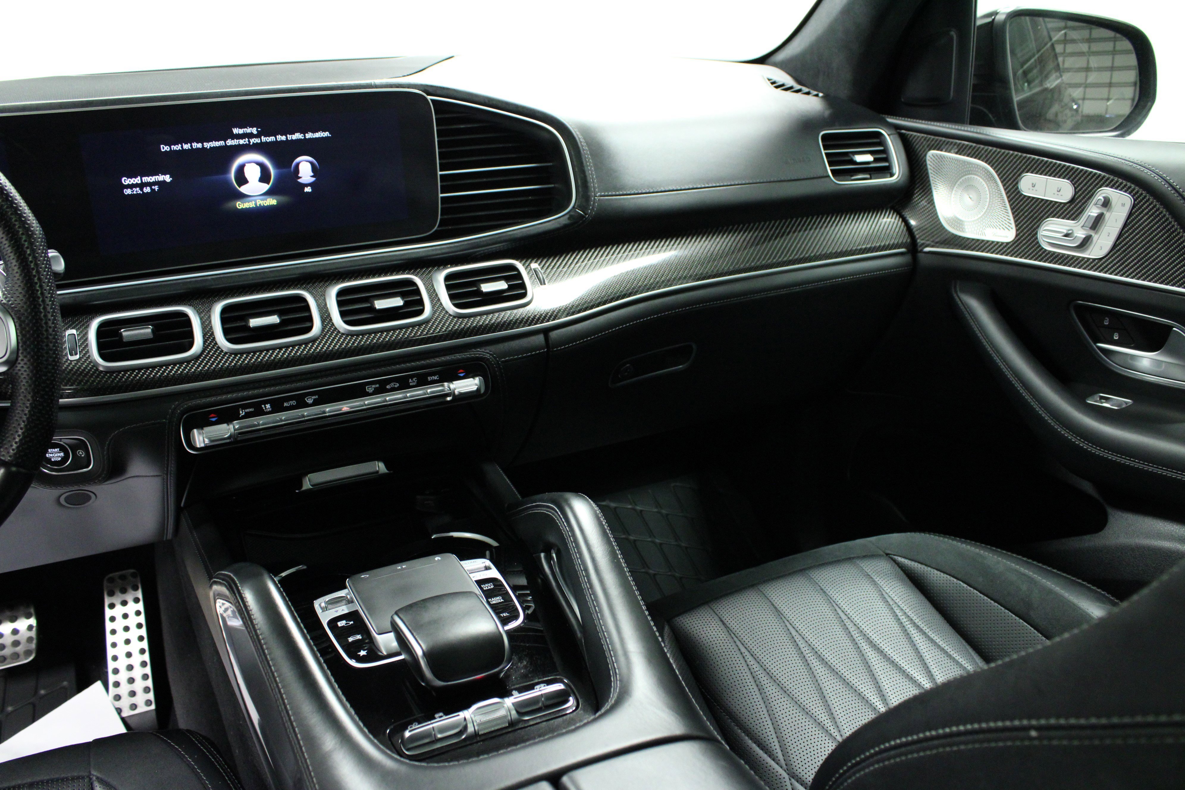 Used 2022 Obsidian Black Metallic Mercedes-Benz GLE 53 AMG® image 19