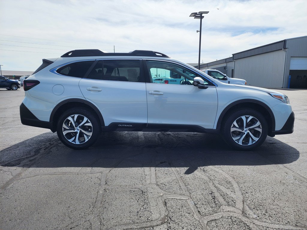 Used 2021 Crystal White Pearl Subaru Limited image 4