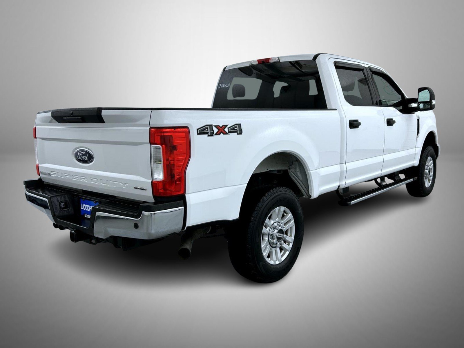 Used 2017 White Ford XLT image 5