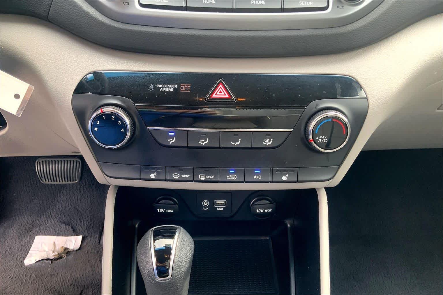 Used 2018 Coliseum Gray Hyundai SEL image 32