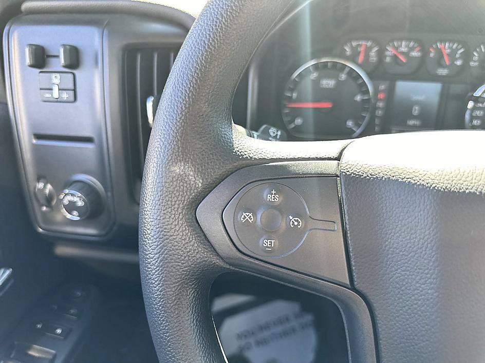 New 2023 Summit White Chevrolet Work Truck image 17