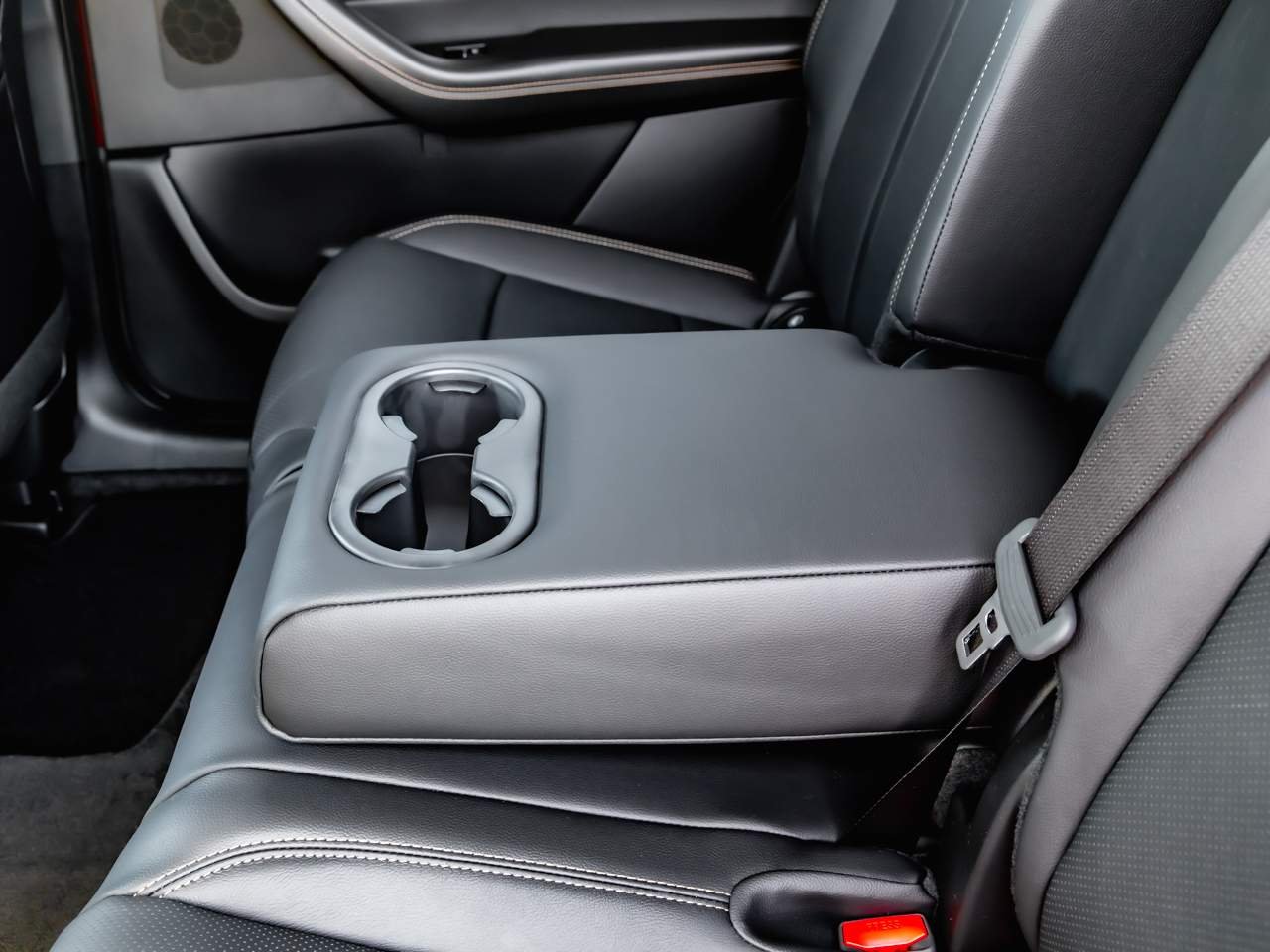 2026 Mazda CX-90 Preferred Package - Photo 29