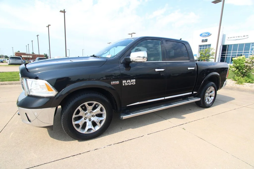 Used 2016 Black Ram Laramie Longhorn image 19