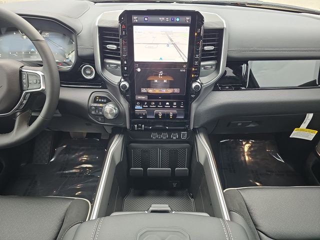 New 2026 Molten Red Pearl-Coat Exterior Paint RAM Laramie image 11