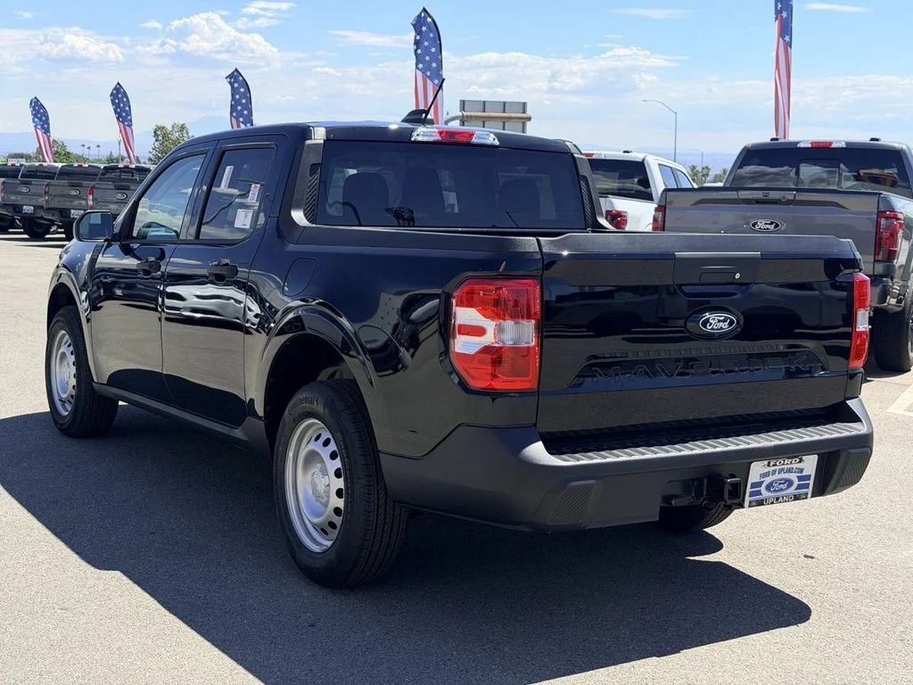 New 2026 Shadow Black Ford XL image 5