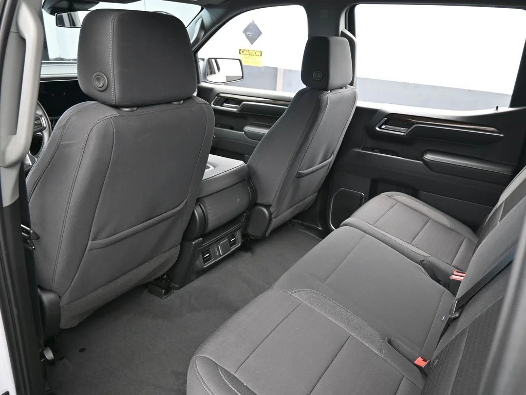 Used 2023 Summit White Chevrolet RST image 34