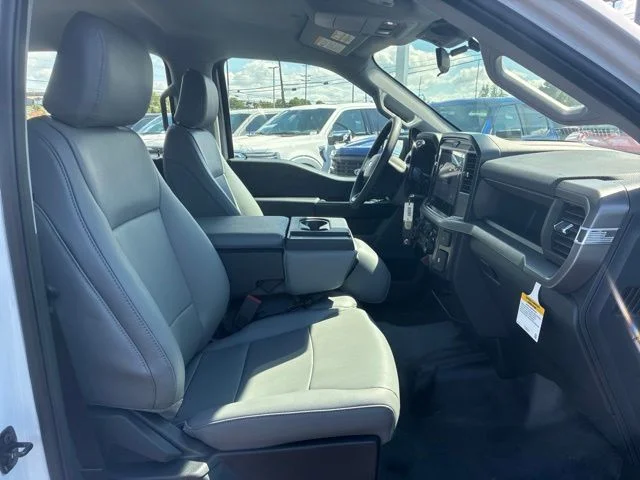 New 2026 Oxford White Ford XL image 27