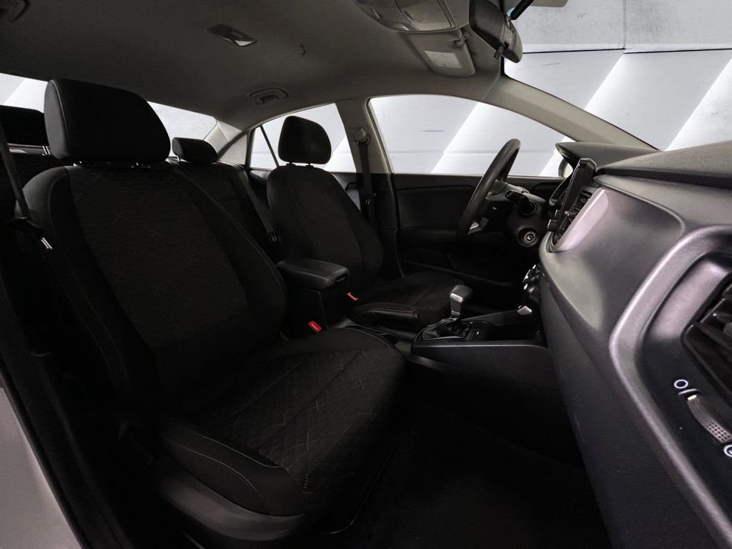 Used 2019 Silver Kia S image 14