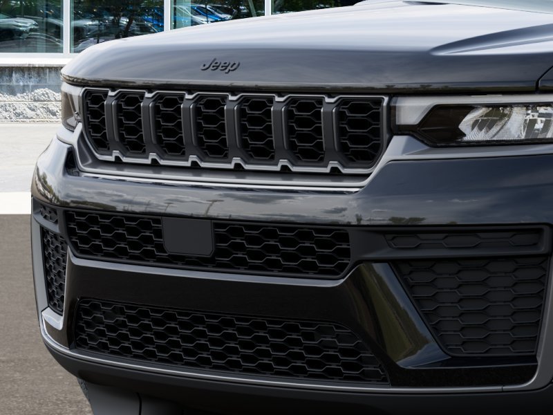 New 2027 High-Gloss Black Paint Jeep Laredo Altitude image 37