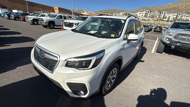 2021 Subaru Forester Premium's photo