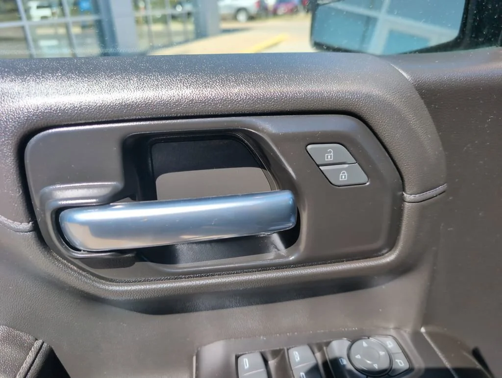 2022 Chevrolet Silverado 1500 Limited RST - Photo 16