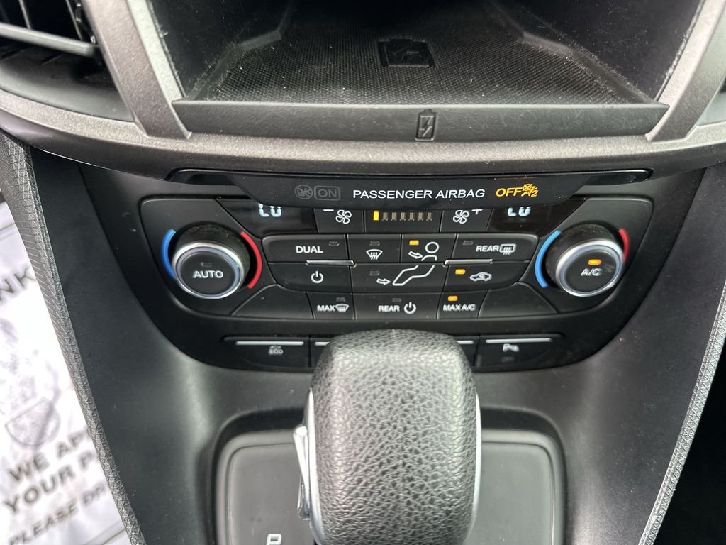 Used 2023 Gray Ford XLT image 24
