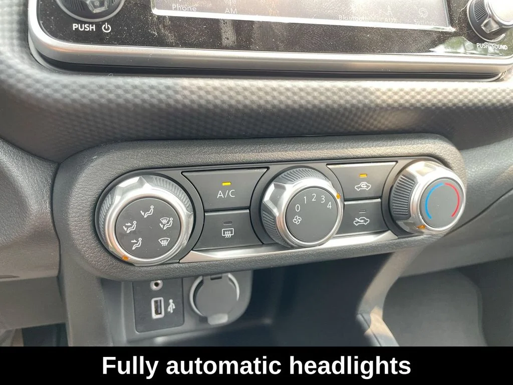 2025 Nissan KICKS PLAY Base - Photo 31