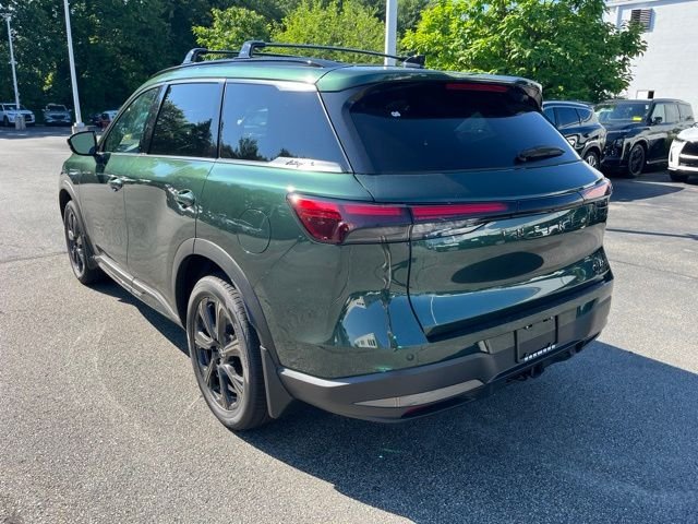 New 2027 Deep Emerald INFINITI Autograph AWD image 5