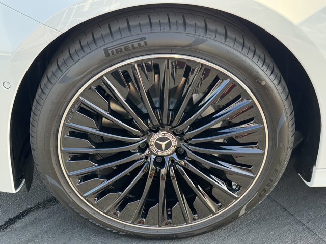 New 2027 Polar White Mercedes-Benz E 350 image 8