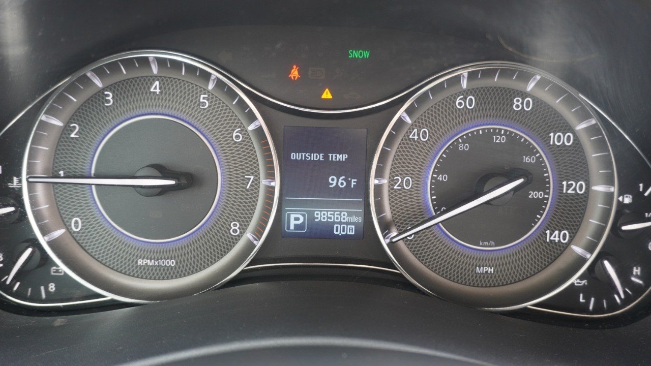 Used 2019 Blue INFINITI LUXE image 15