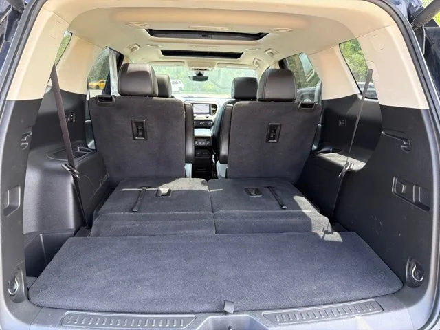 Used 2021 Blue GMC Denali image 12