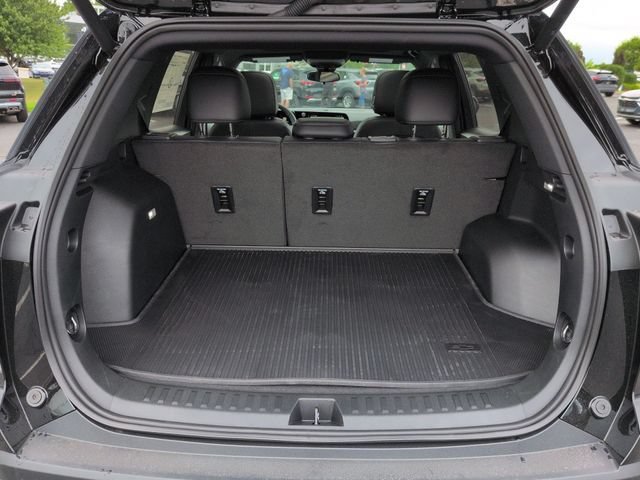 New 2026 Mosaic Black Metallic Chevrolet LT image 29