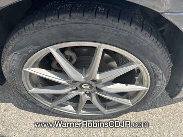 Used 2012 Black Ford SEL image 5