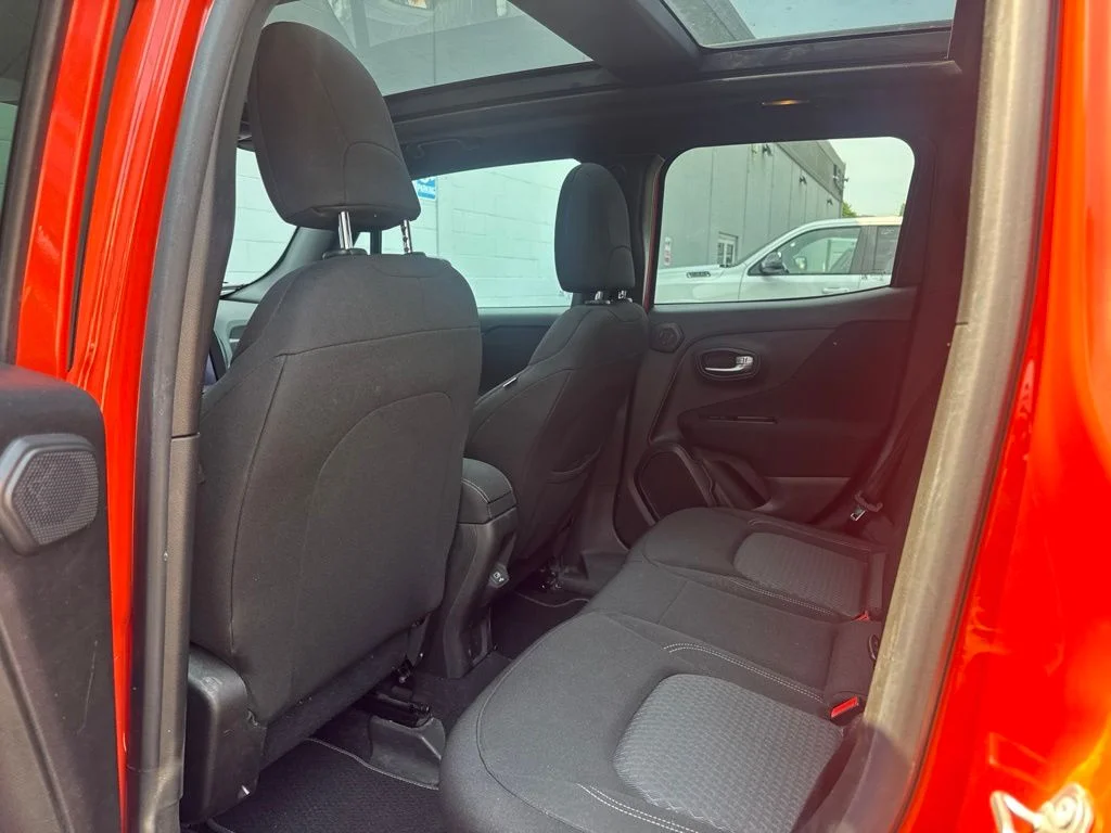 Used 2021 Orange Jeep Latitude image 3