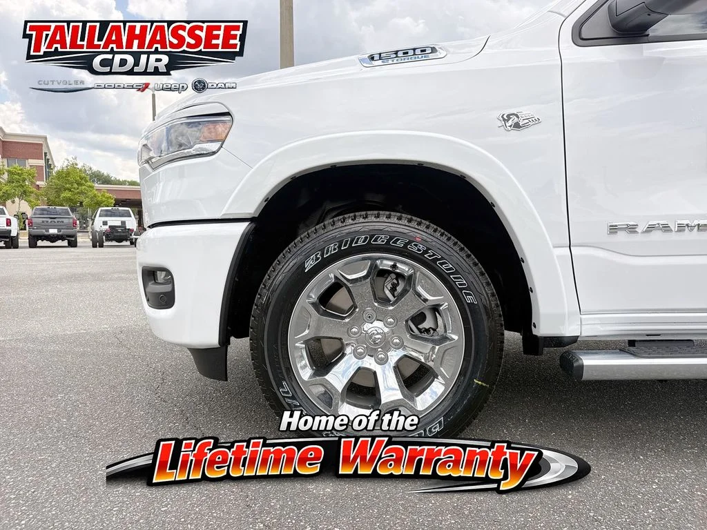 New 2026 Bright White Clear-Coat Exterior Paint RAM Big Horn/Lone Star image 10