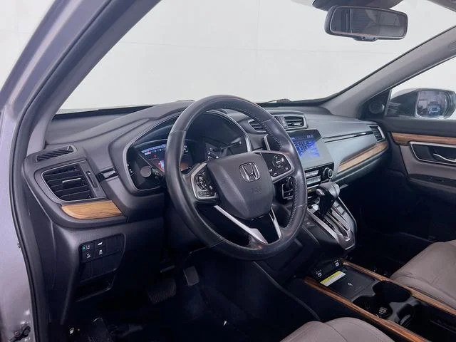 Used 2021 Lunar Silver Metallic Honda Touring image 9