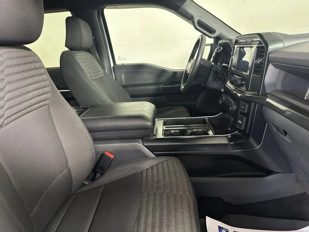 Used 2023 White Ford XL image 31