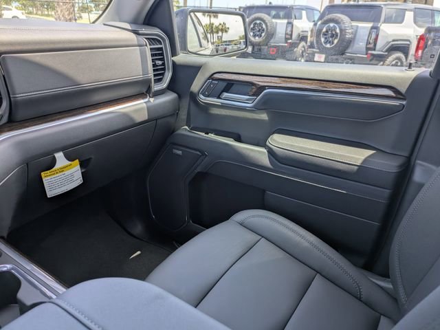 New 2026 Sterling Metallic GMC Elevation image 20
