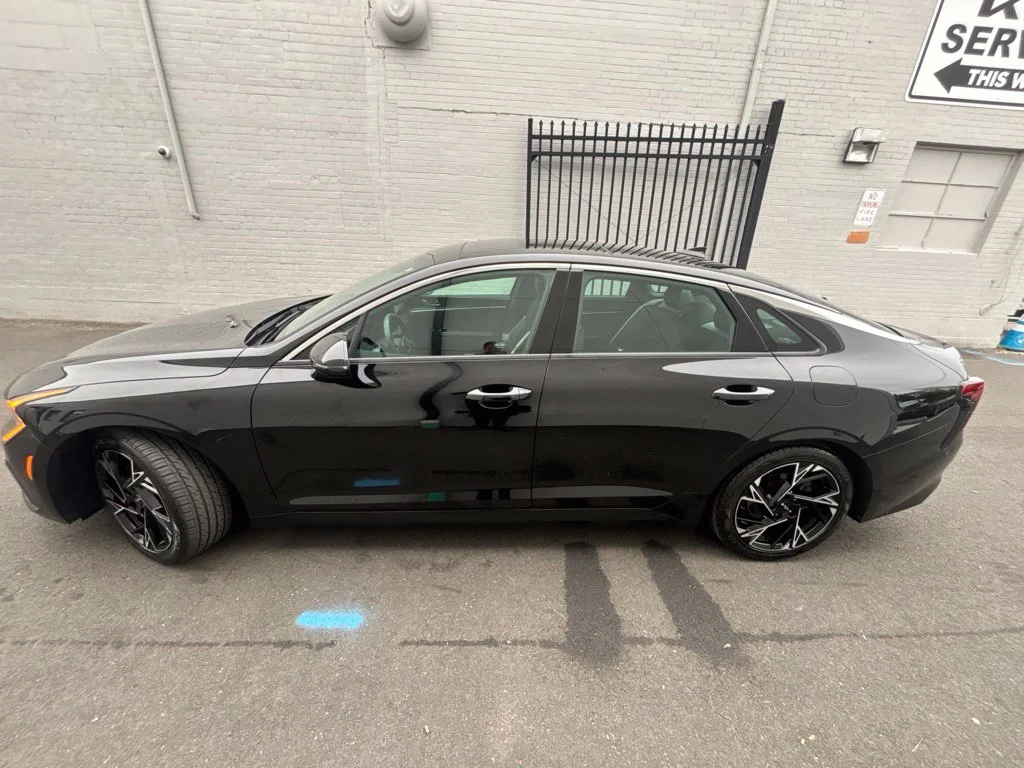 Used 2025 Black Kia GT-Line image 3