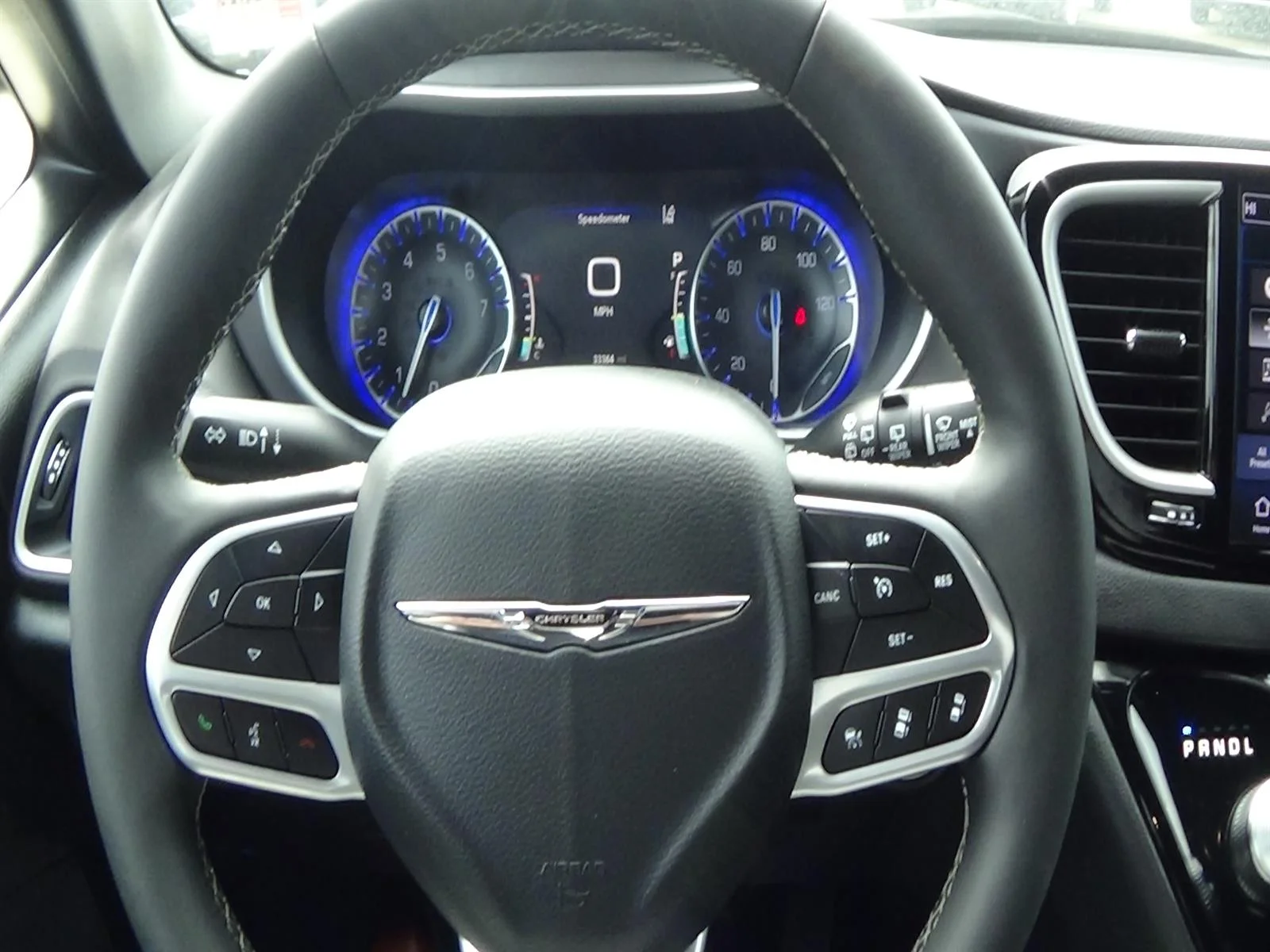 Used 2025 Bright White Clear Coat Chrysler Select image 20