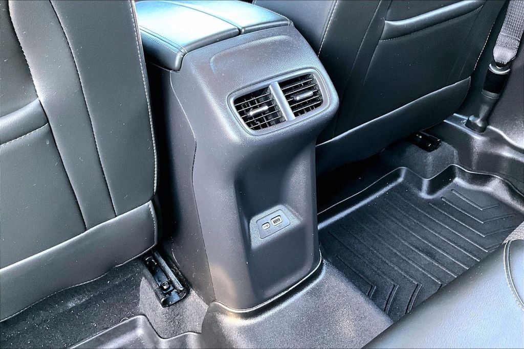 Used 2022 Red Buick Preferred image 24
