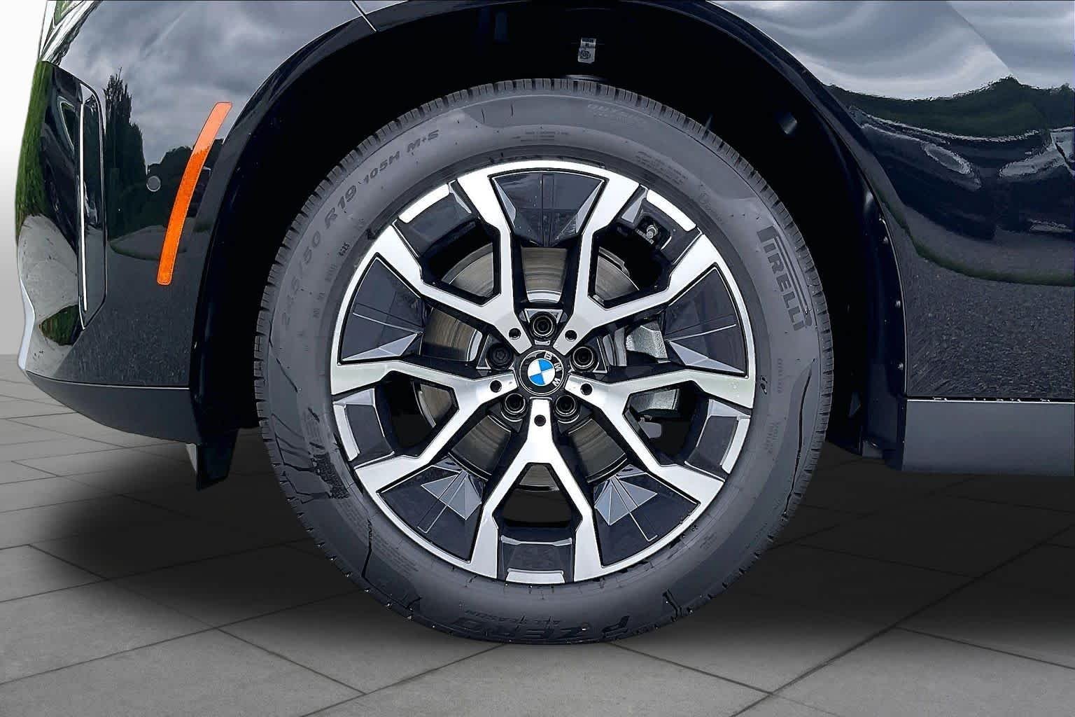 New 2026 Black Sapphire Metallic BMW 30 xDrive image 11