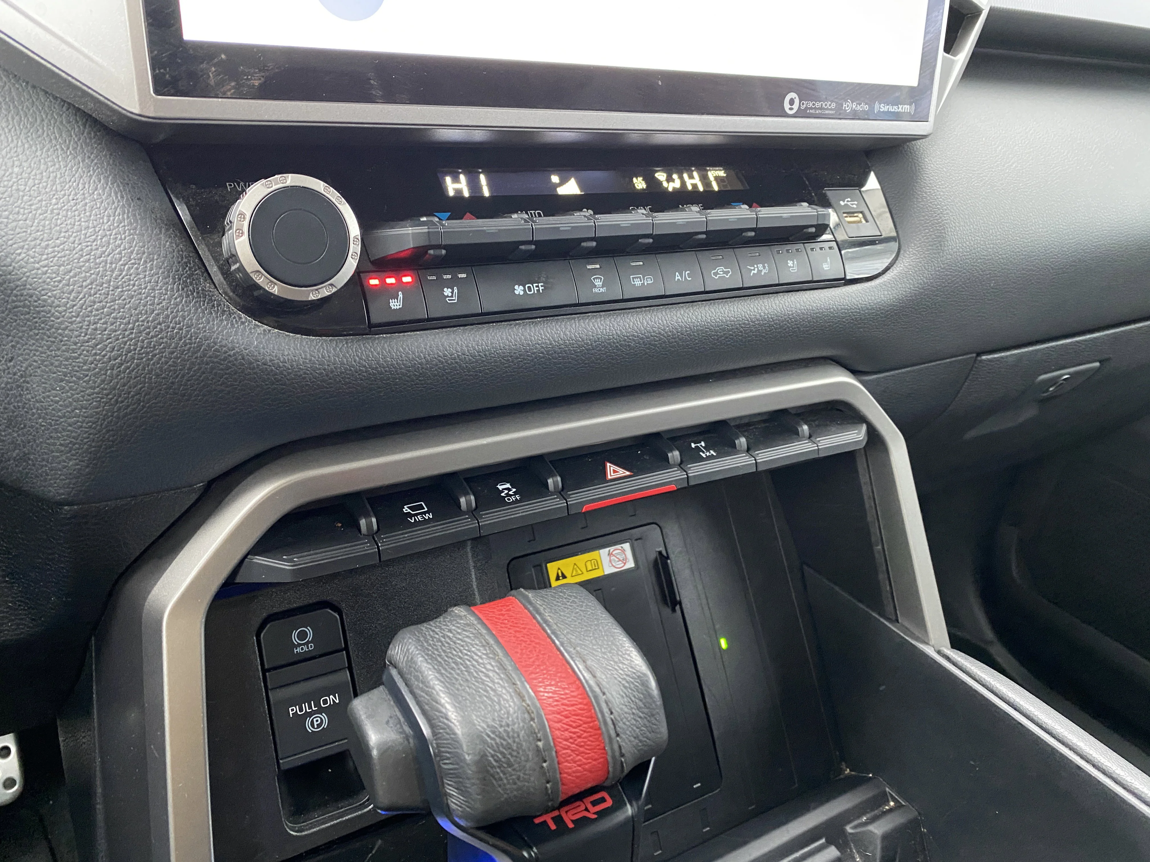 Certified Used 2024 Blue Toyota Limited Hybrid * PANORAMIC SUNROOF  * NAVIGATION * image 17