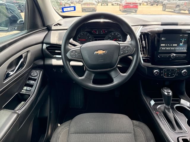 Used 2018 Silver Chevrolet LS image 15