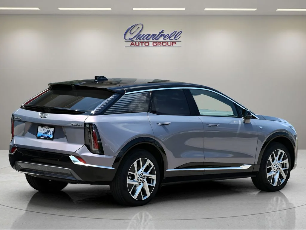 2026 Cadillac OPTIQ Luxury - Photo 4