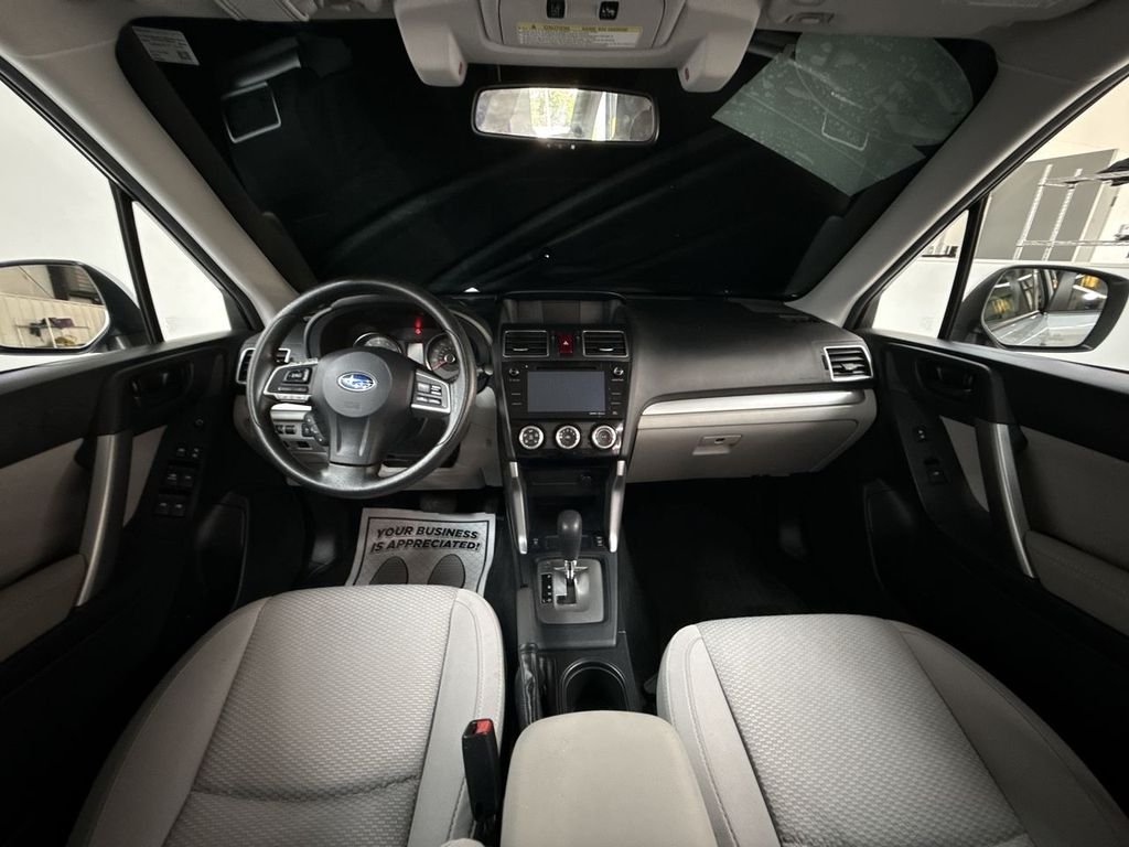 Used 2016 Ice Silver Metallic Subaru 2.5i Premium image 19