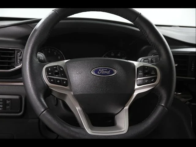 Used 2023 Stone Blue Ford Limited image 33