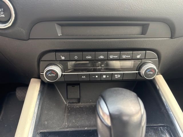 Used 2021 Soul Red Crystal Metallic Mazda Grand Touring image 12