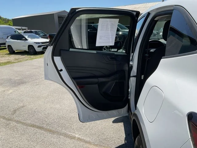 Used 2025 White Ford Active image 48