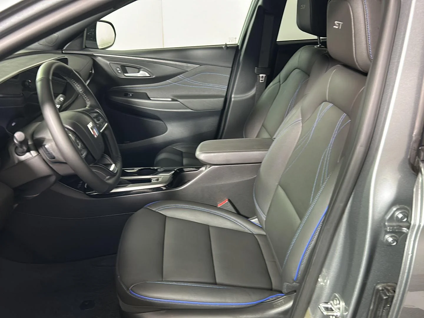 Used 2026 Gray Metallic Buick Sport Touring image 14