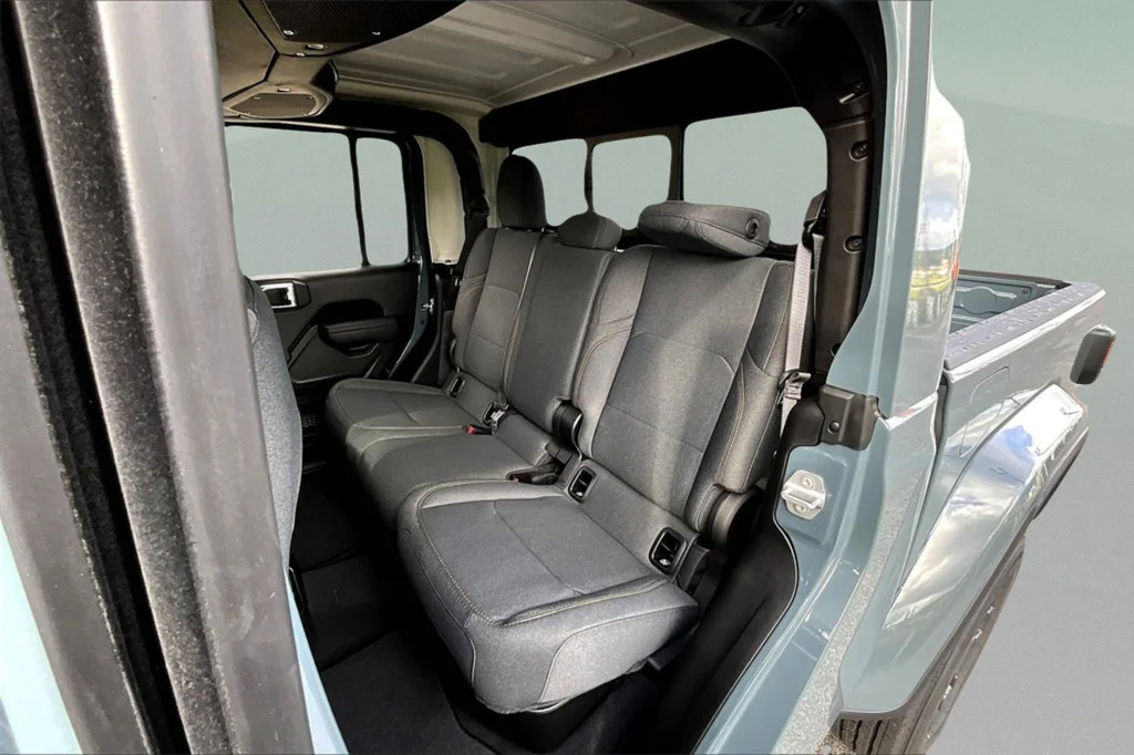 2025 Jeep Gladiator Sport S - Photo 27