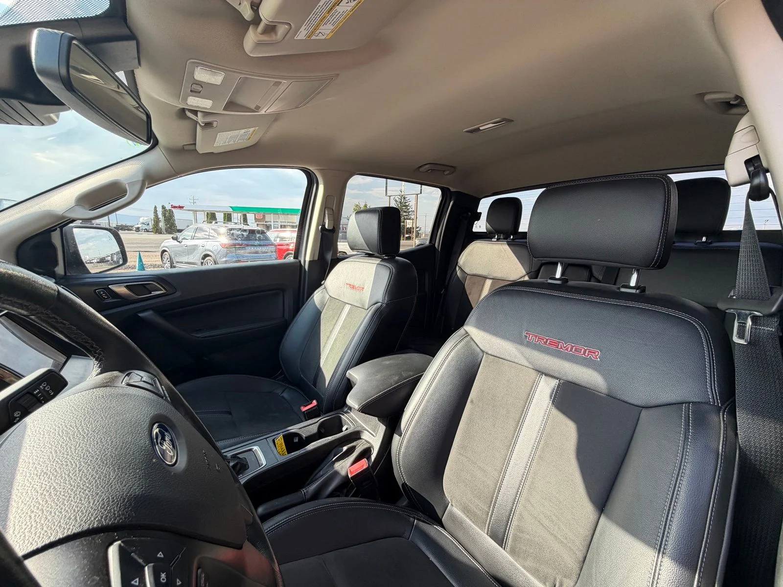 Used 2023 Gray Ford Lariat image 7