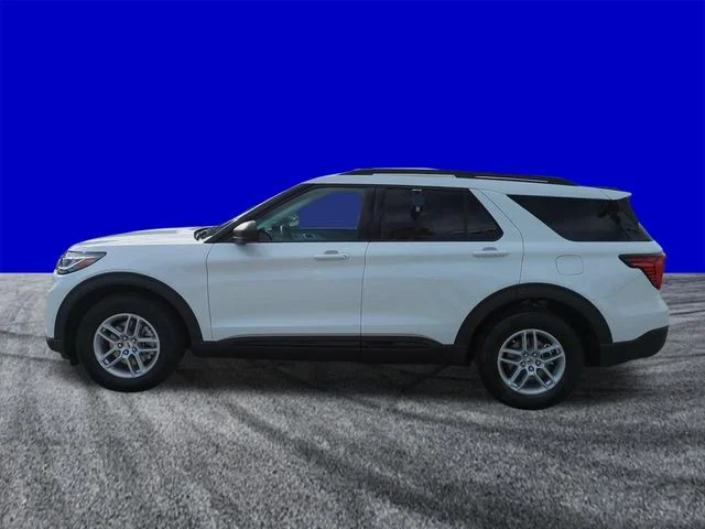 New 2026 Star White Metallic Tri-Coat Ford Active image 7