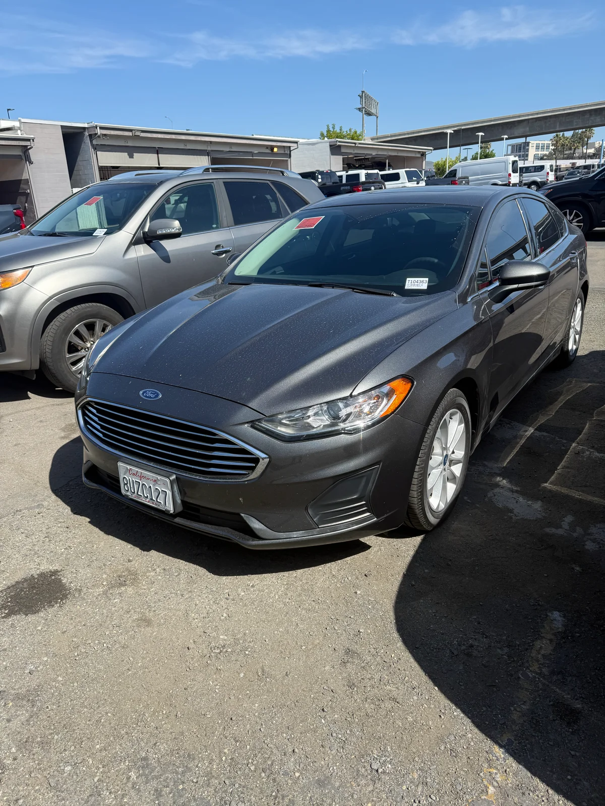 2020 Ford Fusion SE's photo