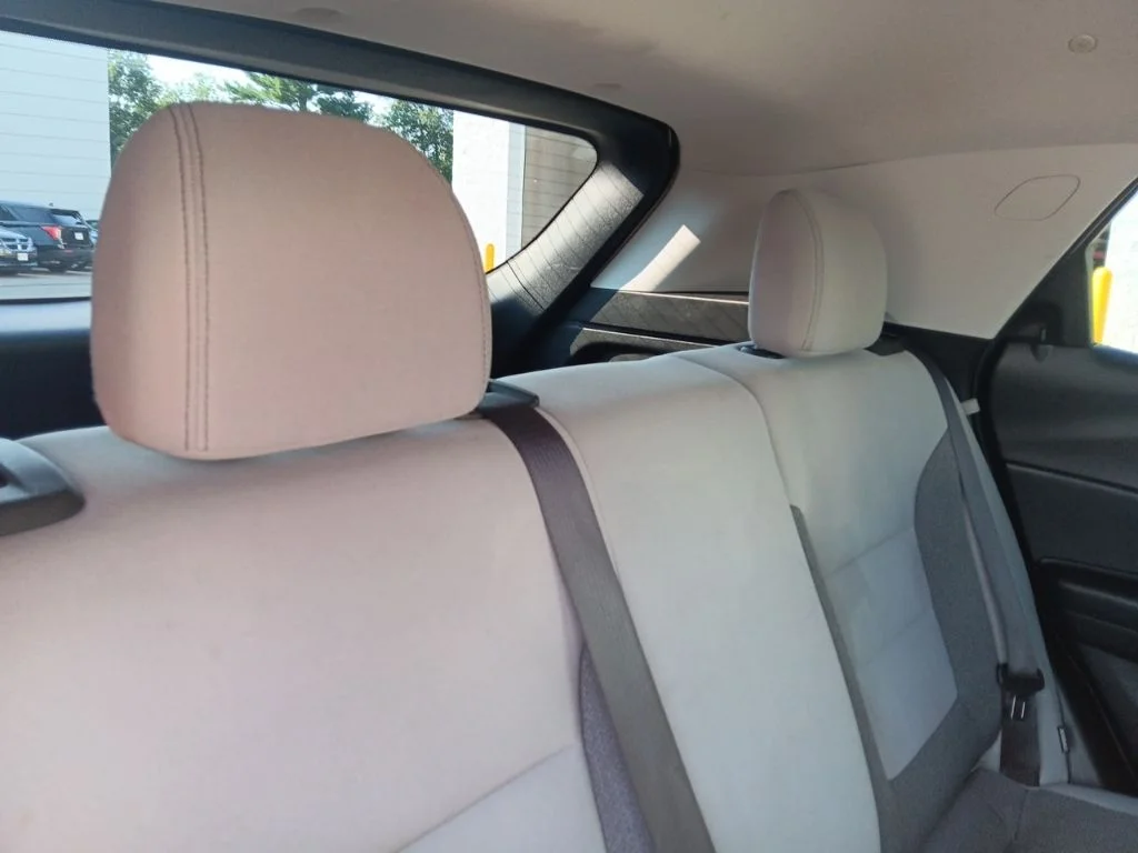 Used 2021 Summit White Chevrolet LT image 33