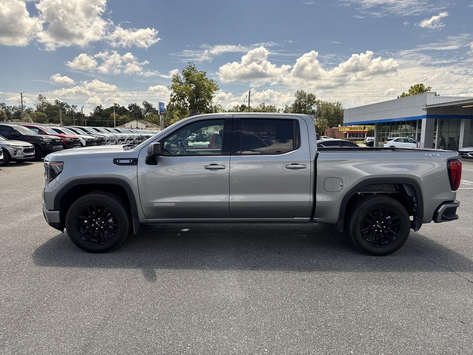 Used 2026 Sterling Metallic GMC Elevation image 7