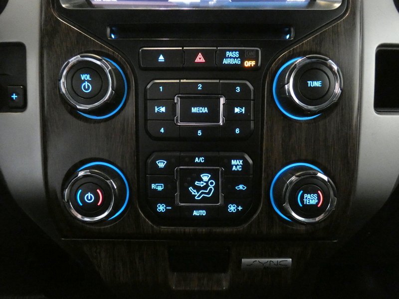 Used 2013 PALE ADOBE METALLIC Ford Supercab Lariat image 15