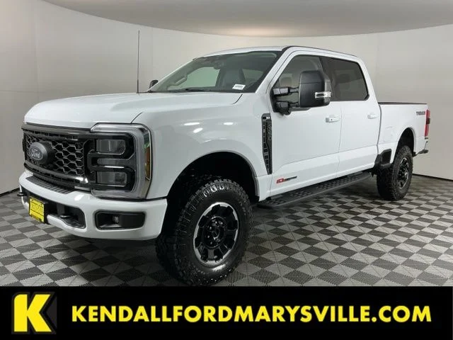 New 2026 Oxford White Ford XLT image 1