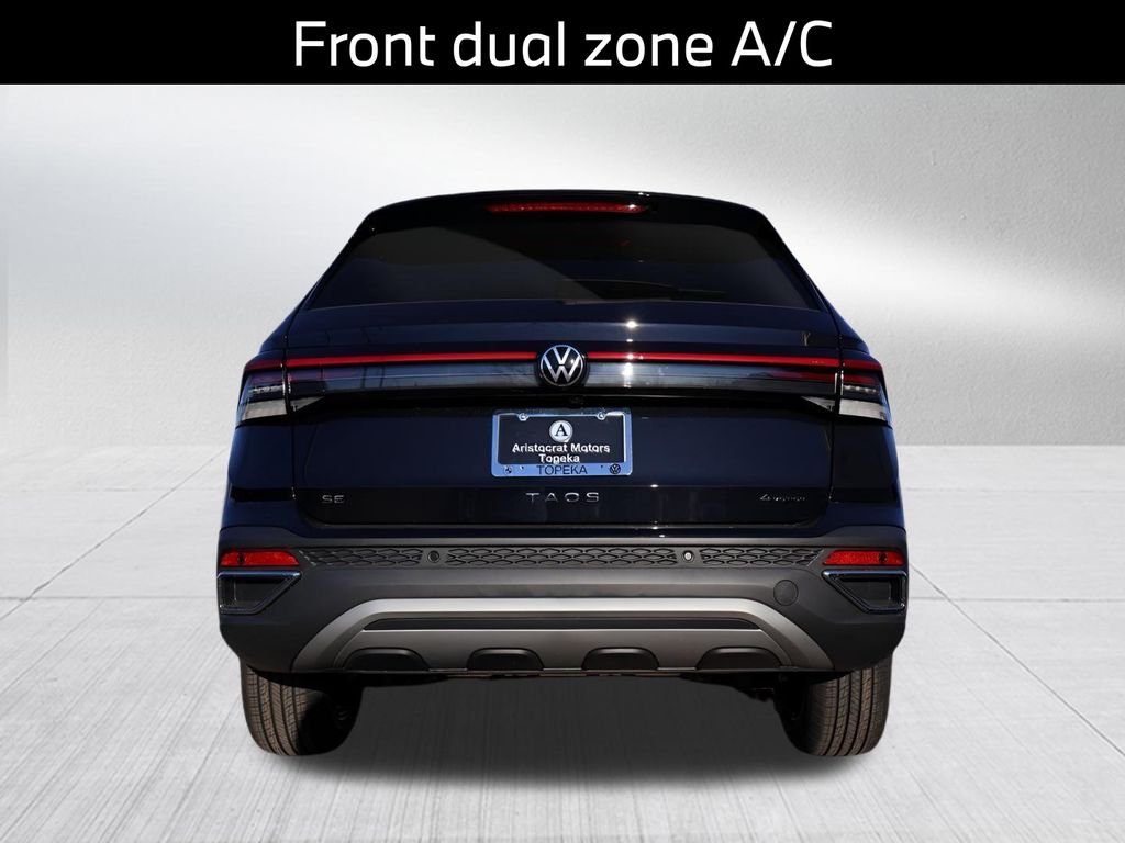 2025 Volkswagen Taos SE - Photo 8