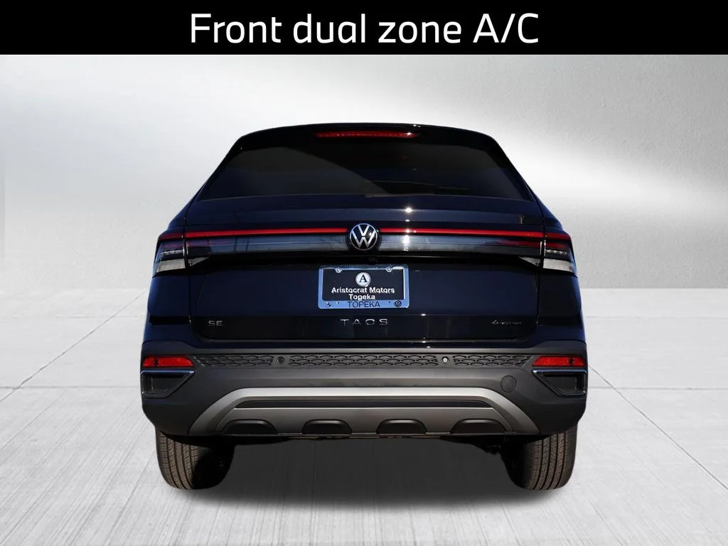 2025 Volkswagen Taos SE - Photo 8